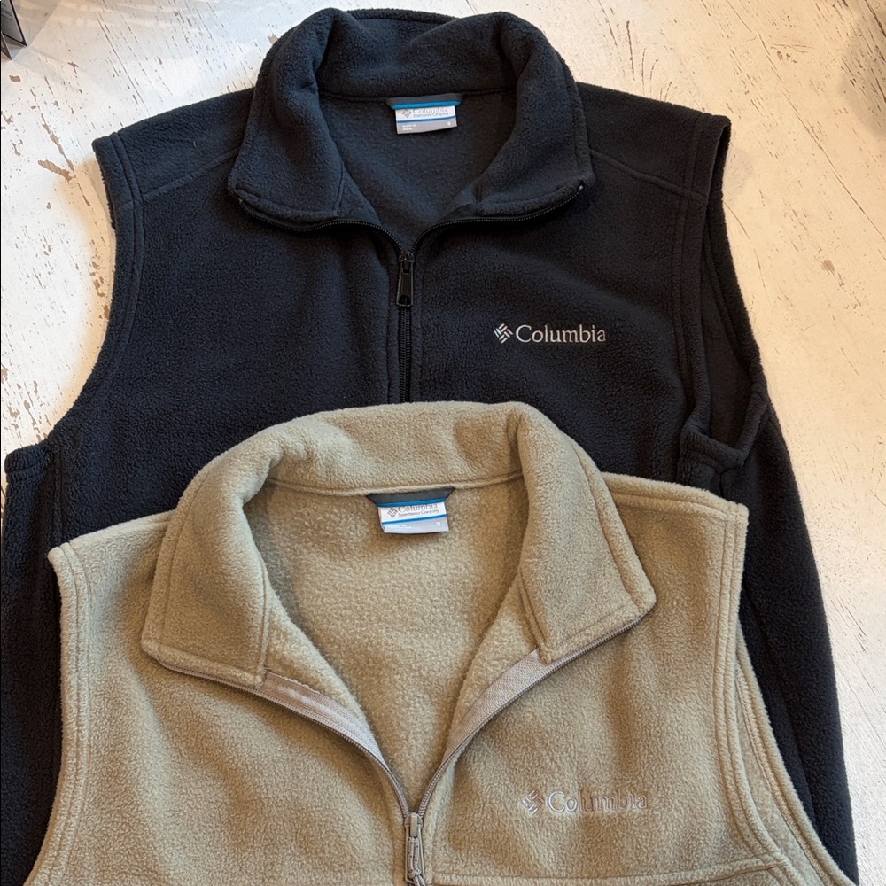Columbia Charcoal and Tan Gray Fleece Vests